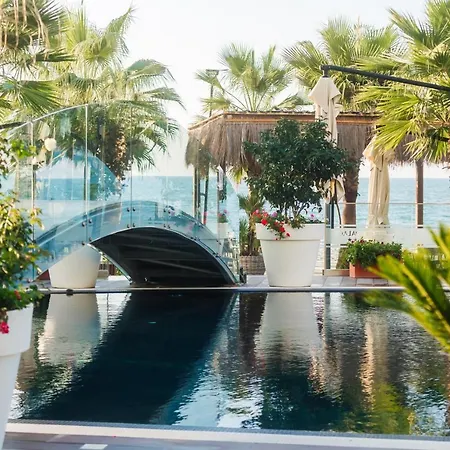 Gloria Palace & Hotel