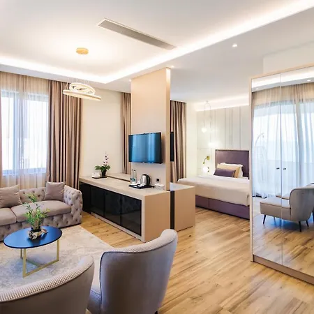 Gloria Palace & 5*