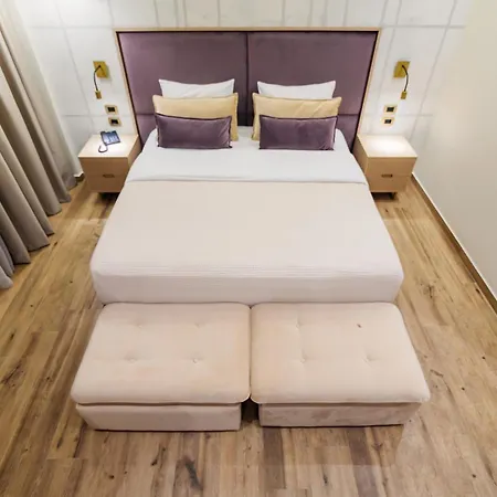 Ξενοδοχείο Gloria Palace & 5*