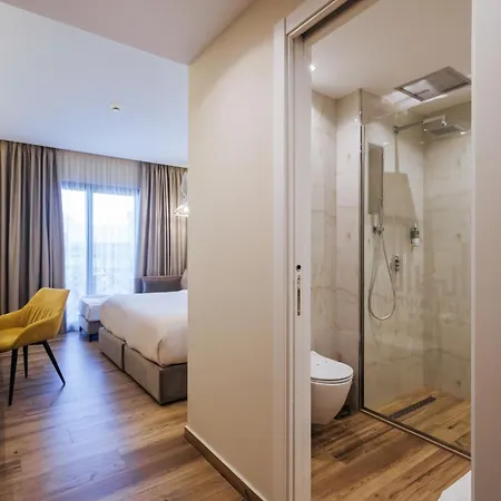 Ξενοδοχείο Gloria Palace & Golem (Tirana)