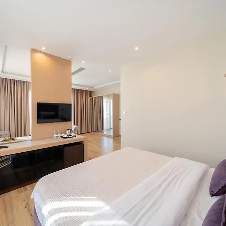 Gloria Palace & Ξενοδοχείο