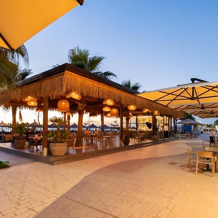 Gloria Palace & Golem (Tirana)