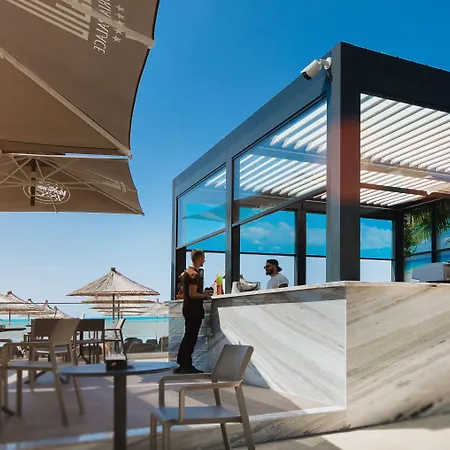 Gloria Palace & Ξενοδοχείο Golem (Tirana)