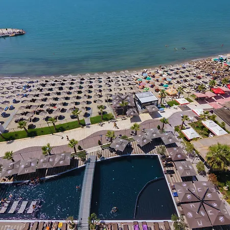 Gloria Palace &